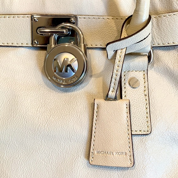 MK Michael Kors White Hamilton Large Purse Genuine Leather - Picture 2 of 5